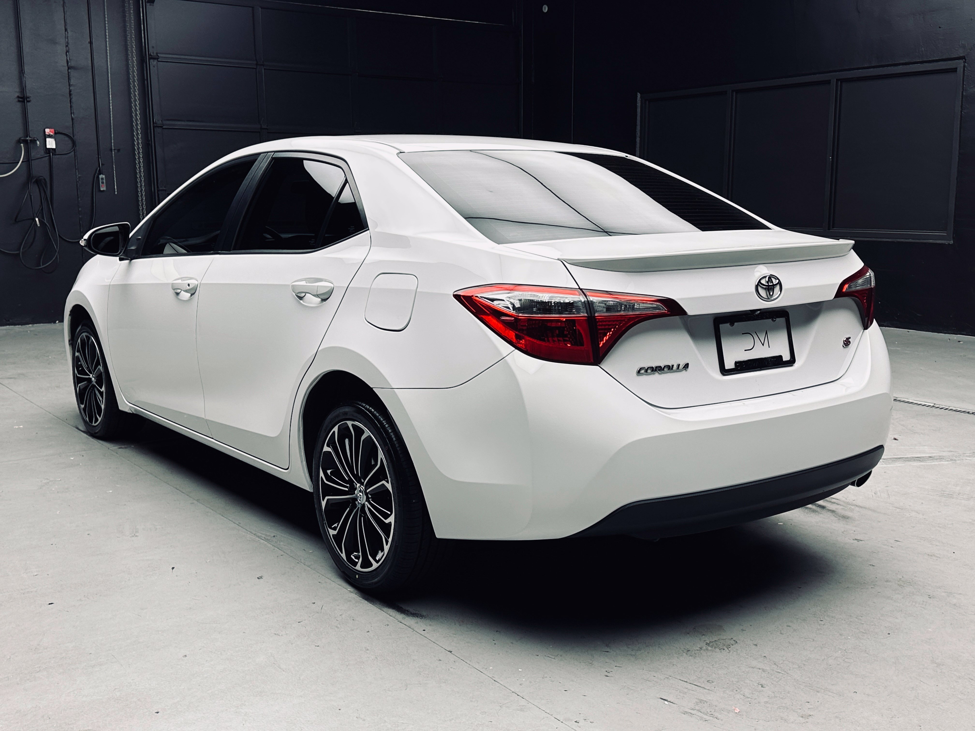 Used 2015 Toyota Corolla S FWD image 5