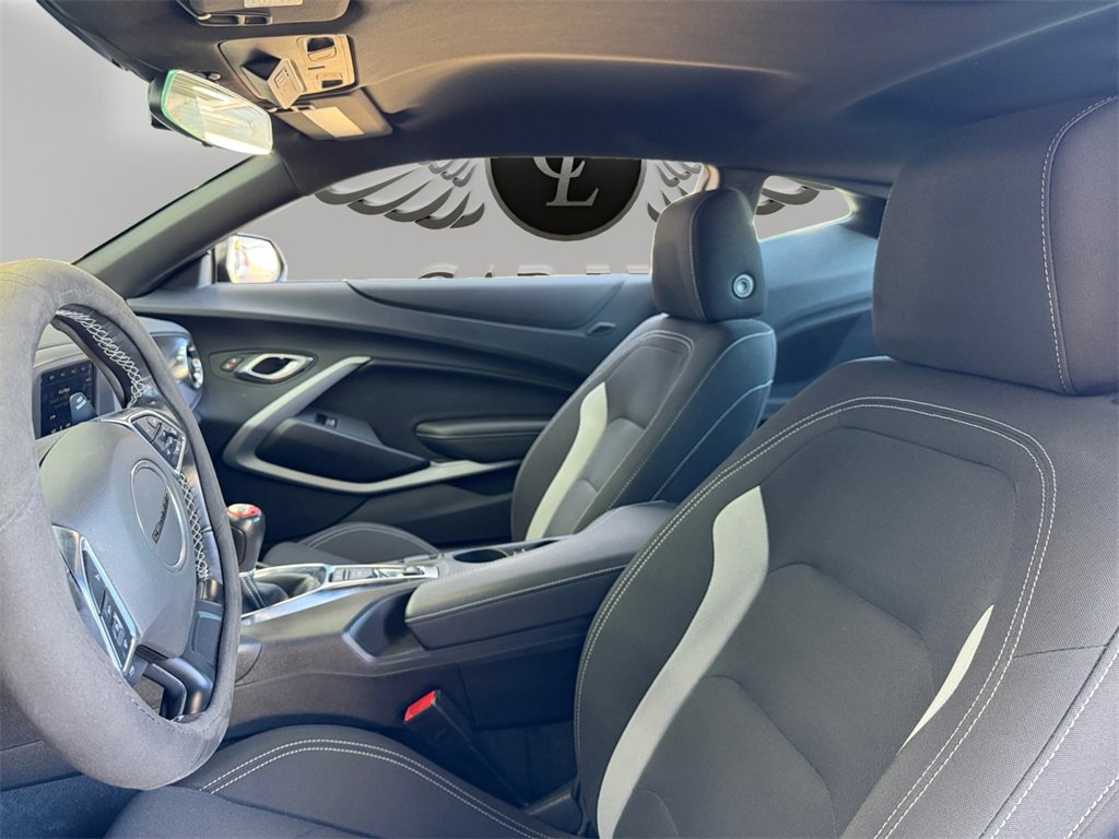 Used 2023 Chevrolet Camaro LT image 9