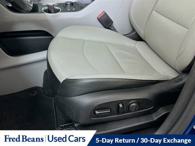 Used 2020 GMC Terrain SLT w/ Preferred Package image 22