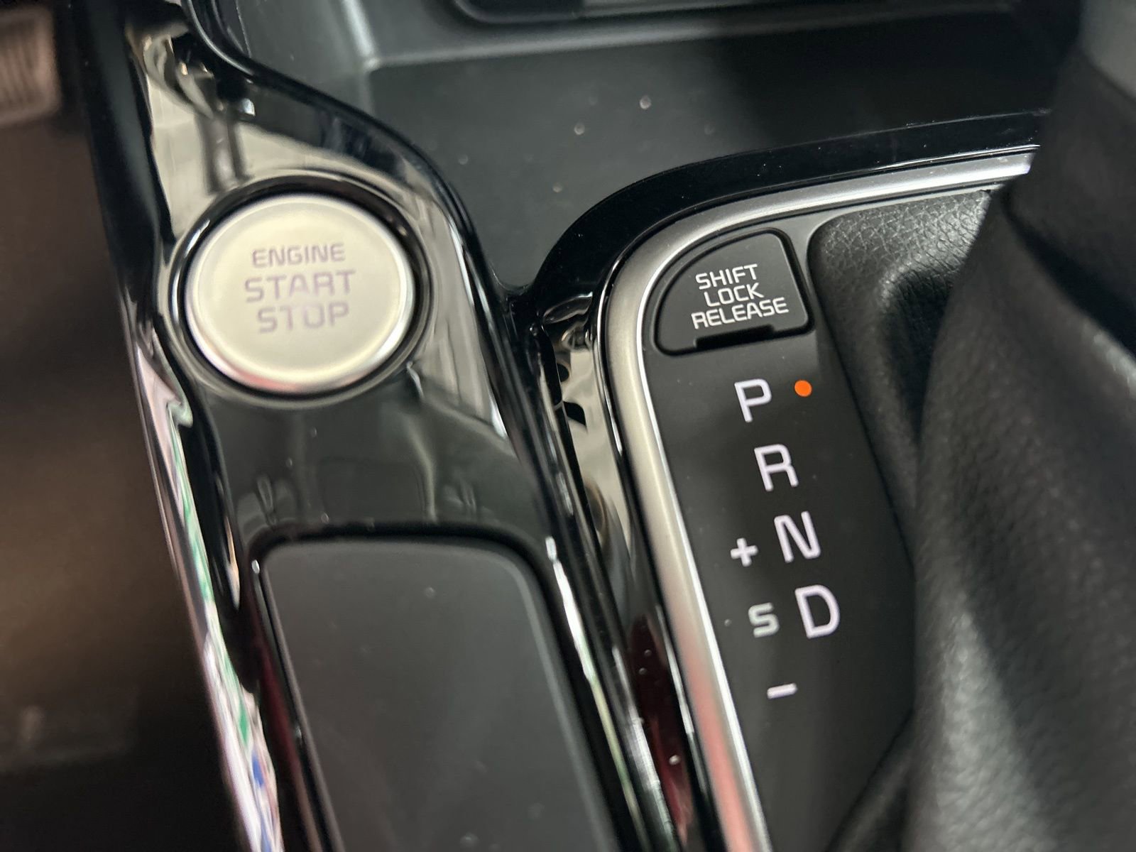 New 2025 Kia Soul S image 22