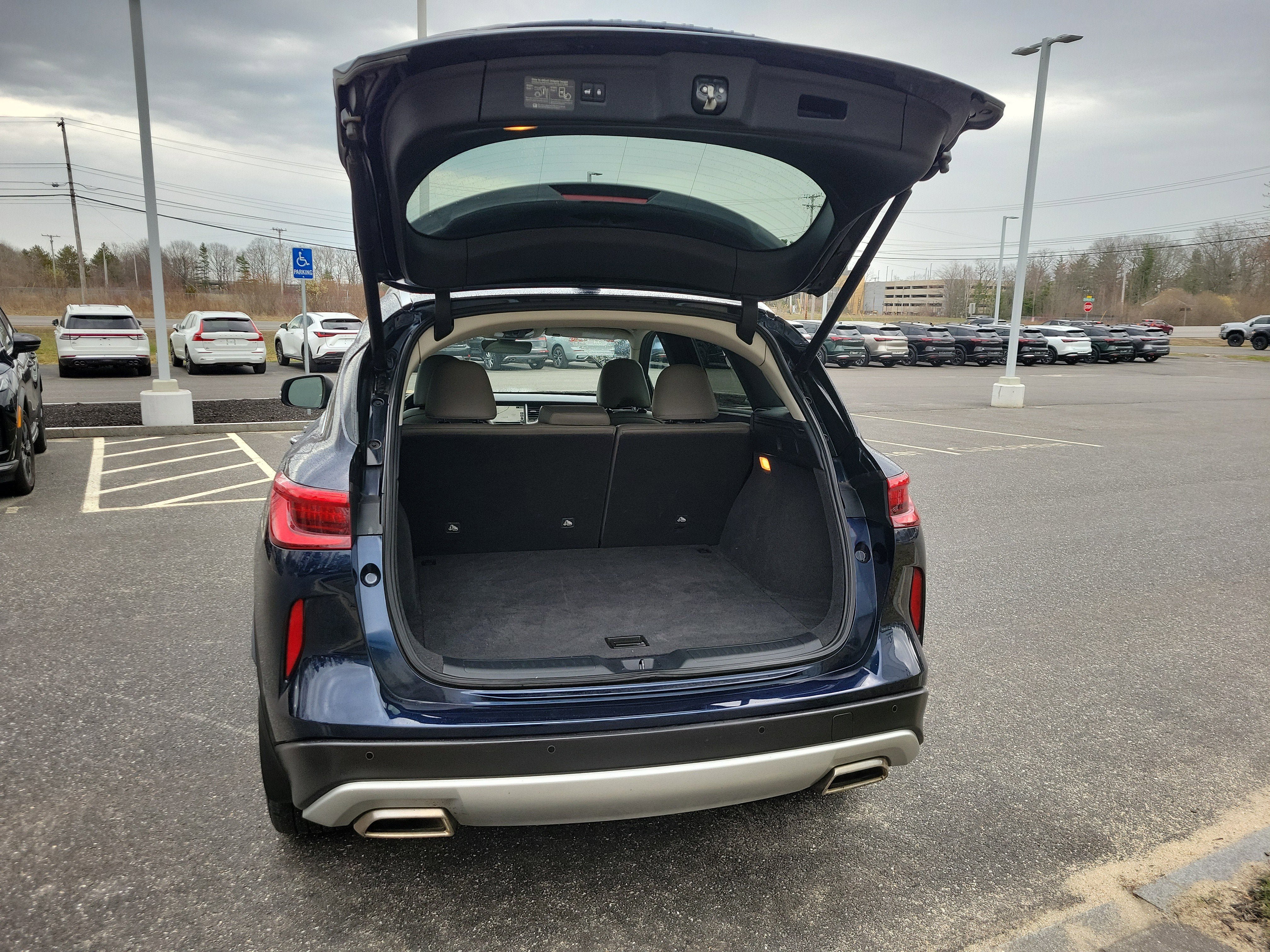 Used 2023 INFINITI QX50 Sensory AWD/4WD image 16