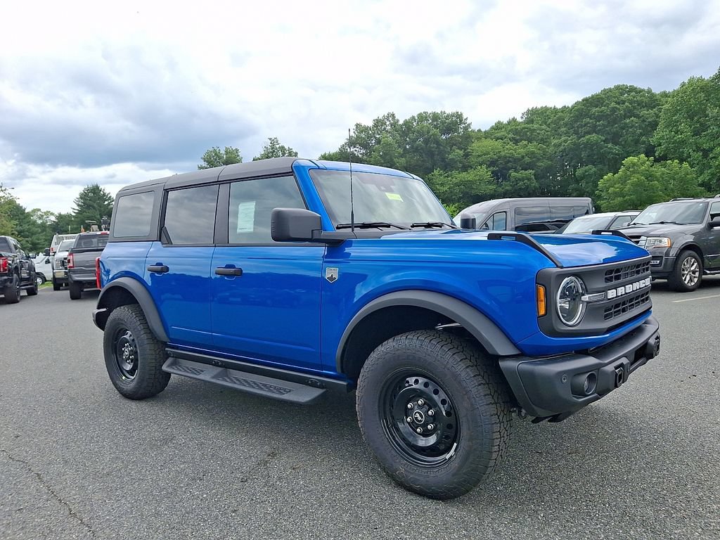 New 2026 Ford Bronco Big Bend w/ Black Diamond Package