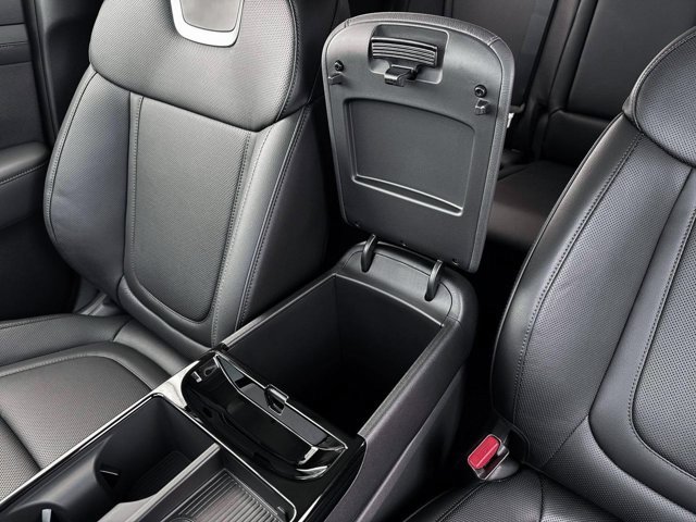 New 2026 Hyundai Tucson Limited AWD/4WD image 18