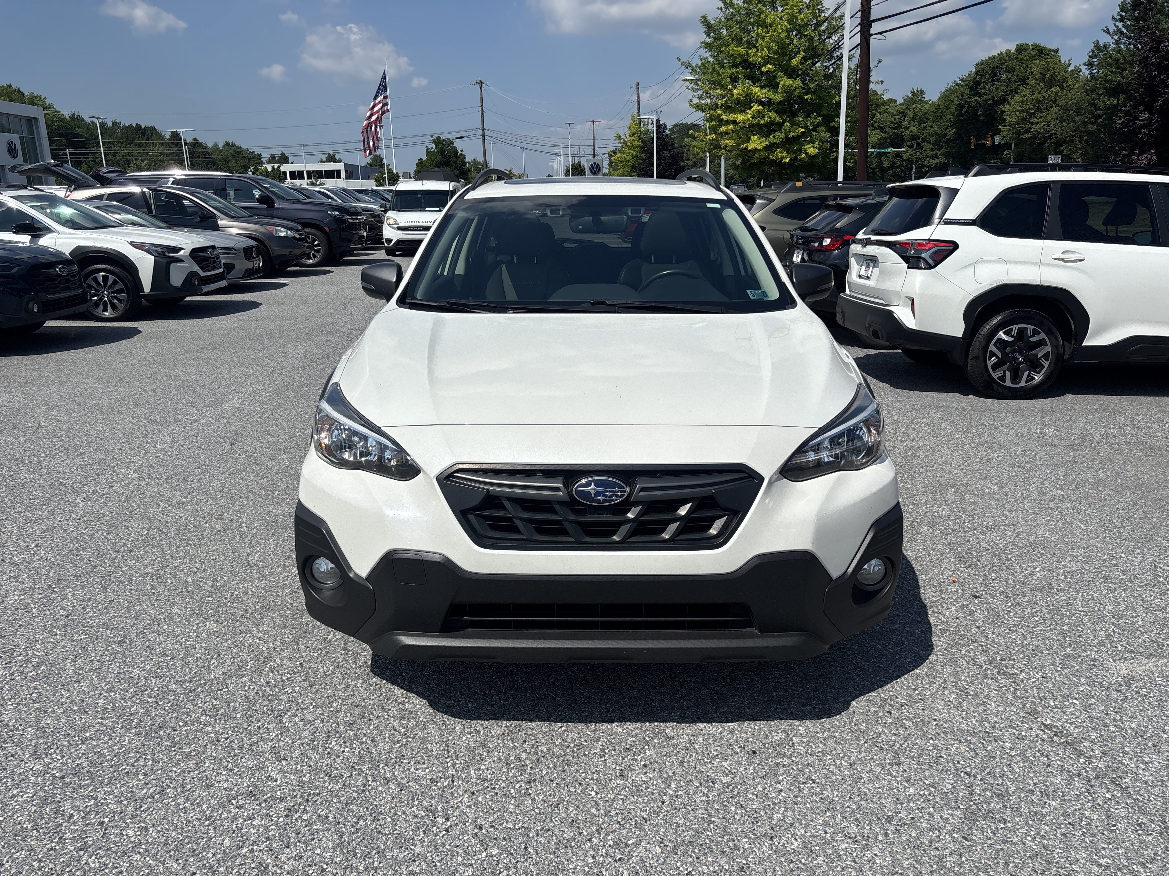 Used 2022 Subaru Crosstrek 2.5i Sport w/ Moonroof Package AWD/4WD image 18