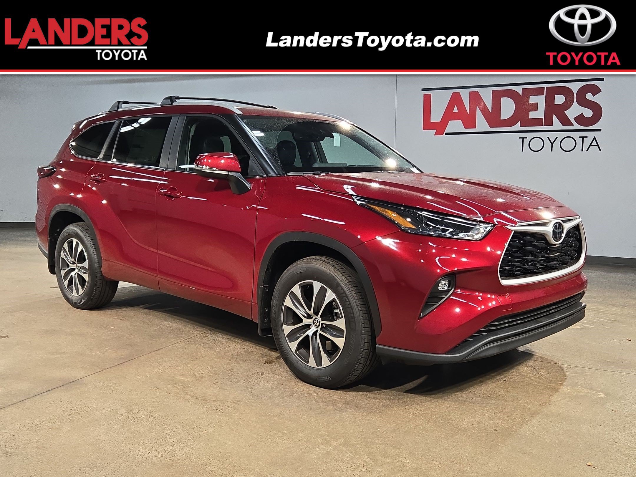 New 2026 Toyota Highlander XLE AWD/4WD image 1