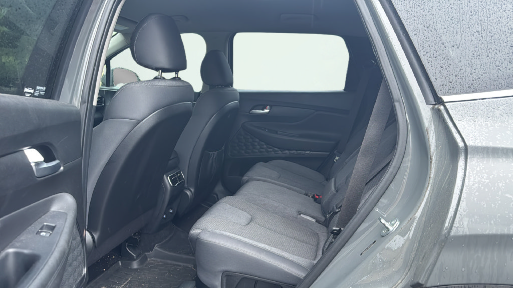 Used 2023 Hyundai Santa Fe SEL w/ Cargo Package AWD/4WD image 13