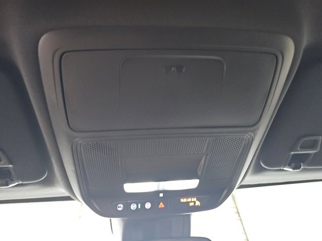 New 2026 Chevrolet Equinox LT w/ Convenience Package II image 23