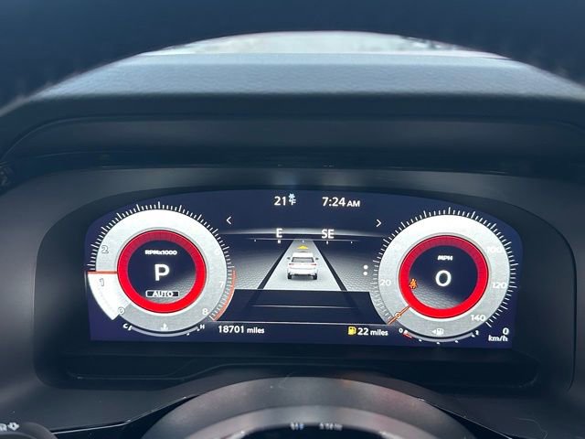 Used 2024 Nissan Pathfinder Platinum w/ Cargo Package image 19