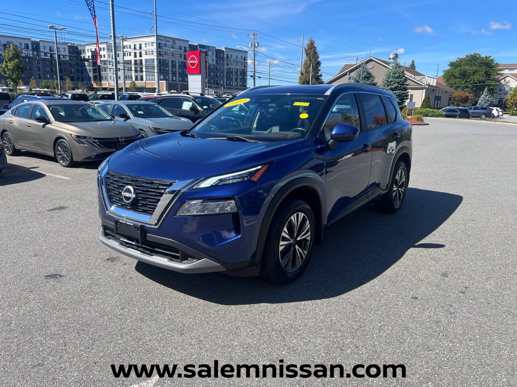 Used 2023 Nissan Rogue SV w/ SV Premium B Package AWD/4WD image 3