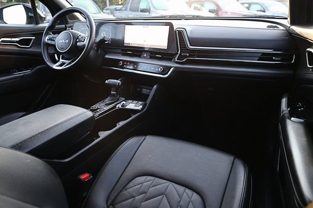 Certified 2023 Kia Sportage X-Line image 26