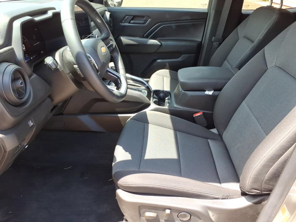 Certified 2026 Chevrolet Colorado W/T w/ Advanced Trailering Package RWD image 11