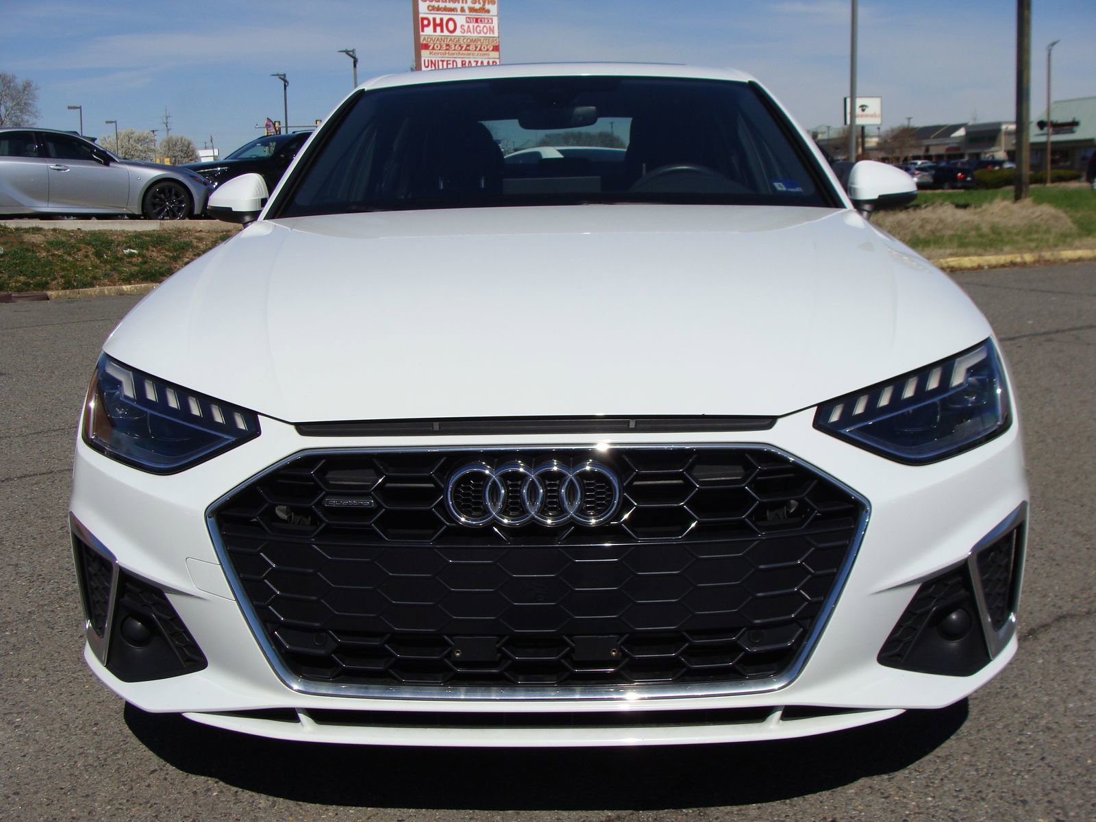 Used 2023 Audi A4 2.0T Premium w/ Convenience Package AWD/4WD image 2