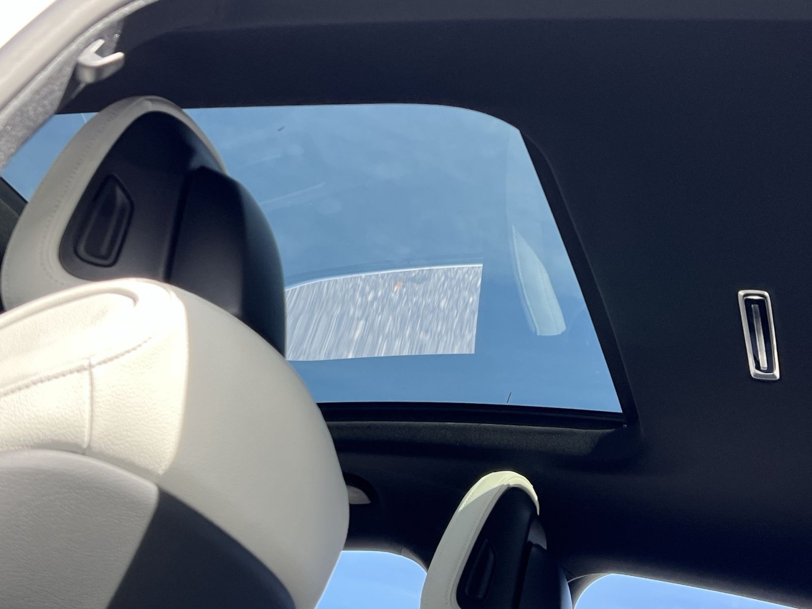 New 2027 Mercedes-Benz GLC 300 4MATIC image 29
