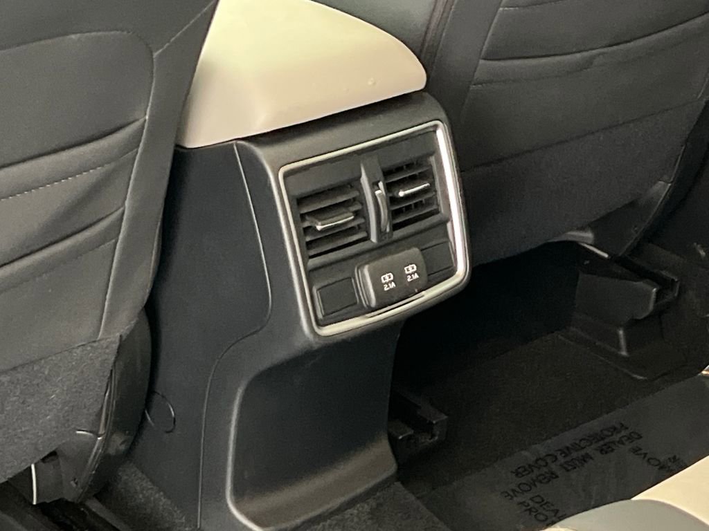 Used 2019 Subaru Forester Premium AWD/4WD image 40
