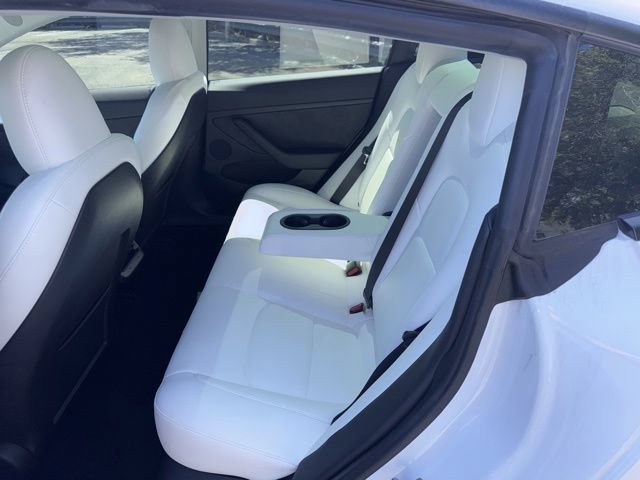 Used 2023 Tesla Model 3 Standard Range RWD image 7