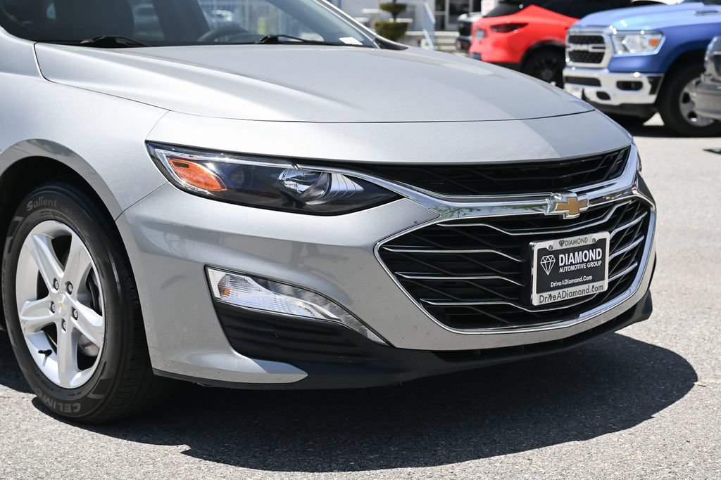 Used 2024 Chevrolet Malibu LT FWD image 9