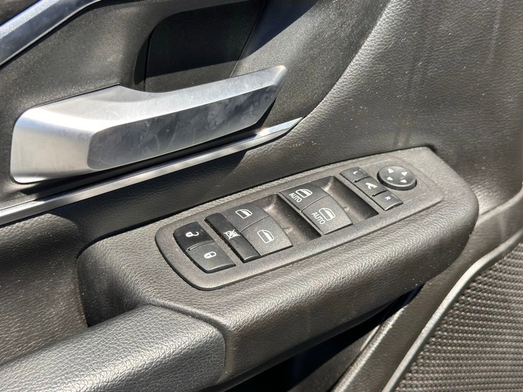 Used 2024 RAM 1500 Big Horn image 16