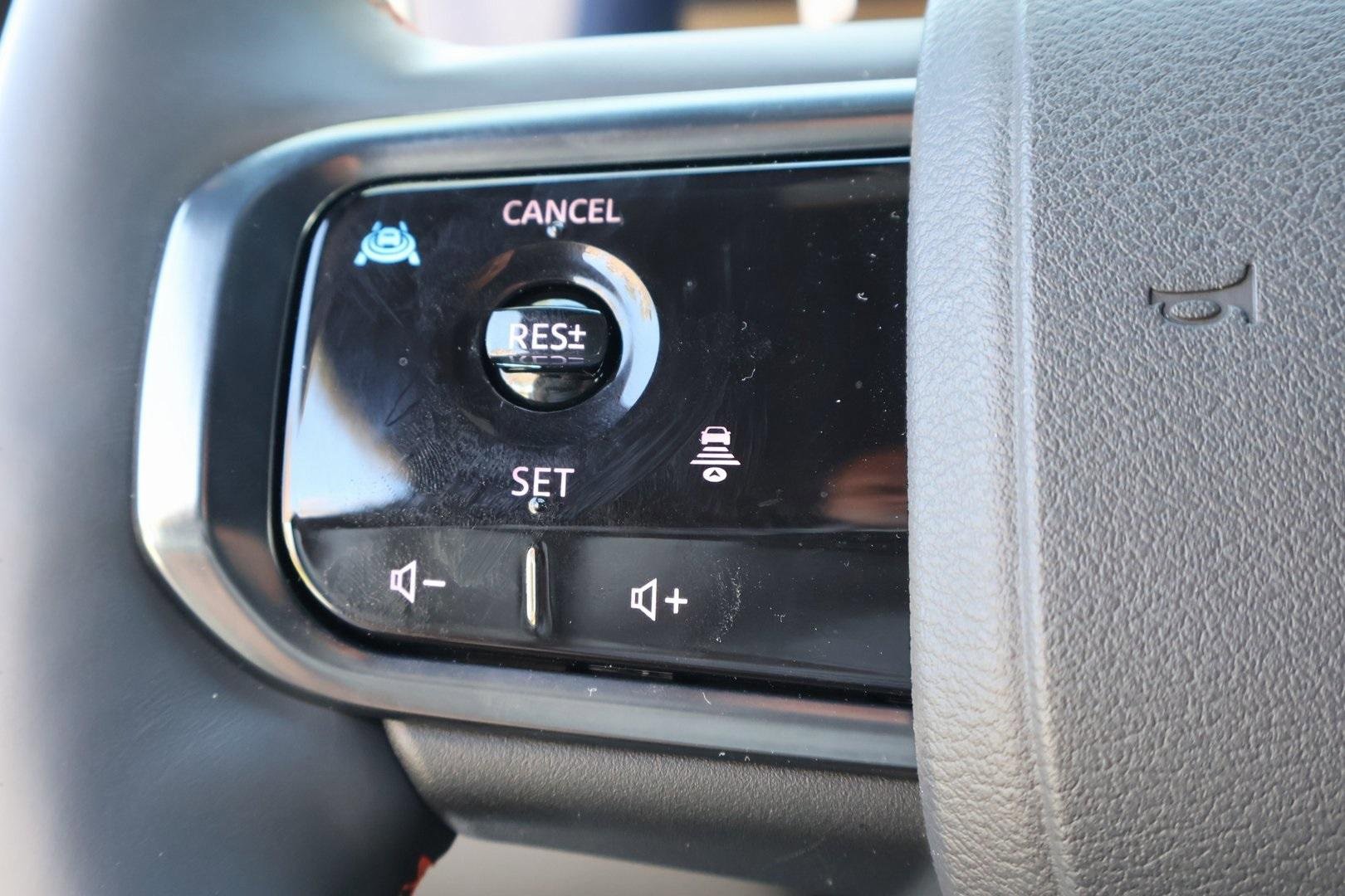 Used 2025 Nissan Armada PRO-4X w/ Pro-4X Premium Package image 26