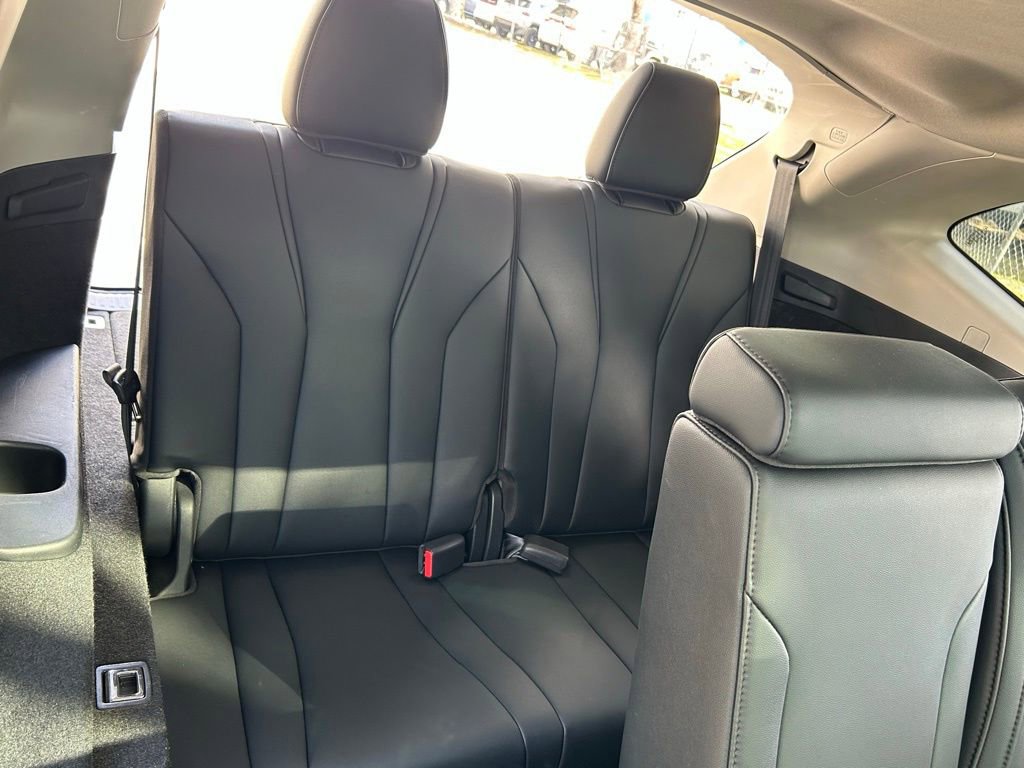 Used 2023 Acura MDX SH-AWD image 46