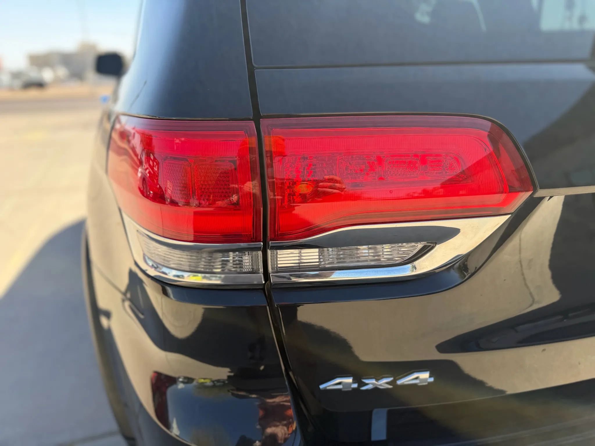 Used 2015 Jeep Grand Cherokee Limited image 26