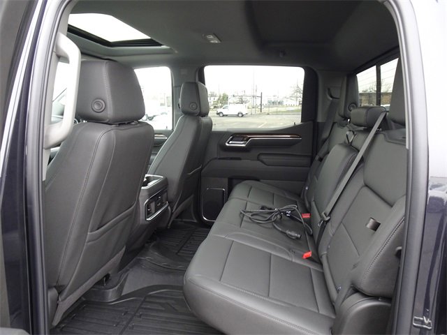 New 2026 GMC Sierra 1500 Elevation w/ Elevation Premium Package image 18
