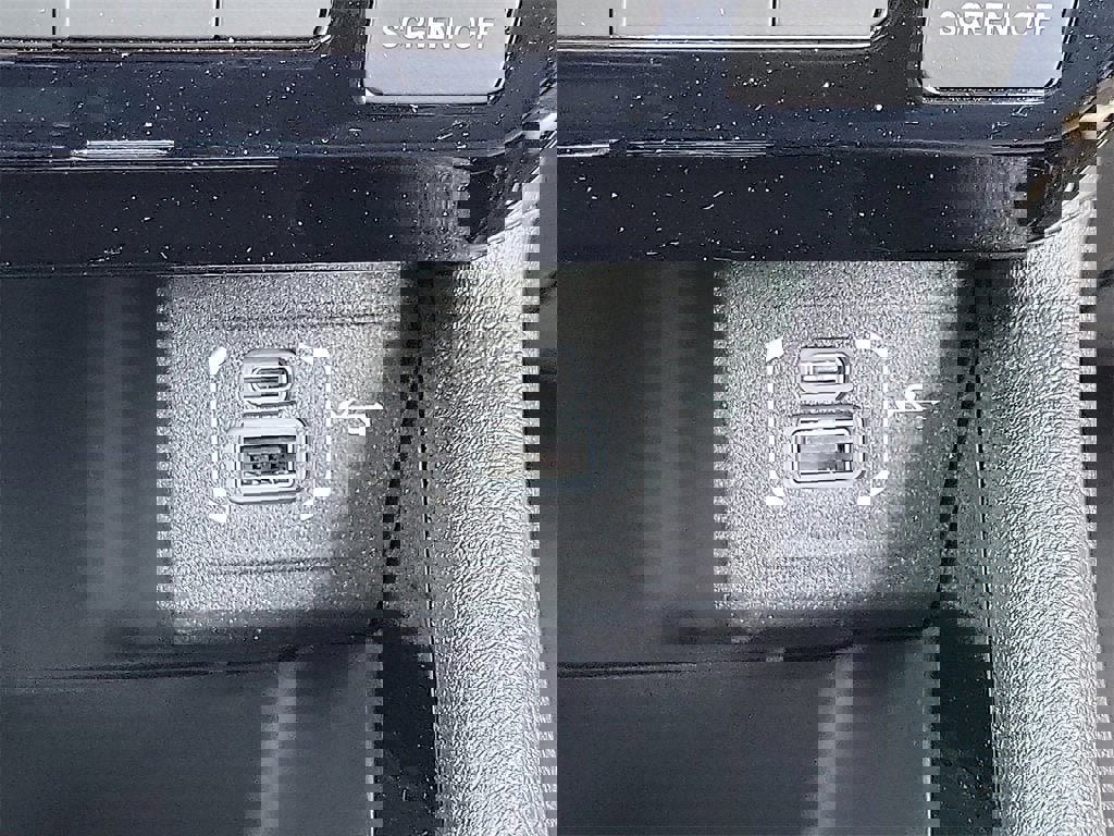 New 2026 Jeep Compass Latitude w/ Sun and Sound Group image 11