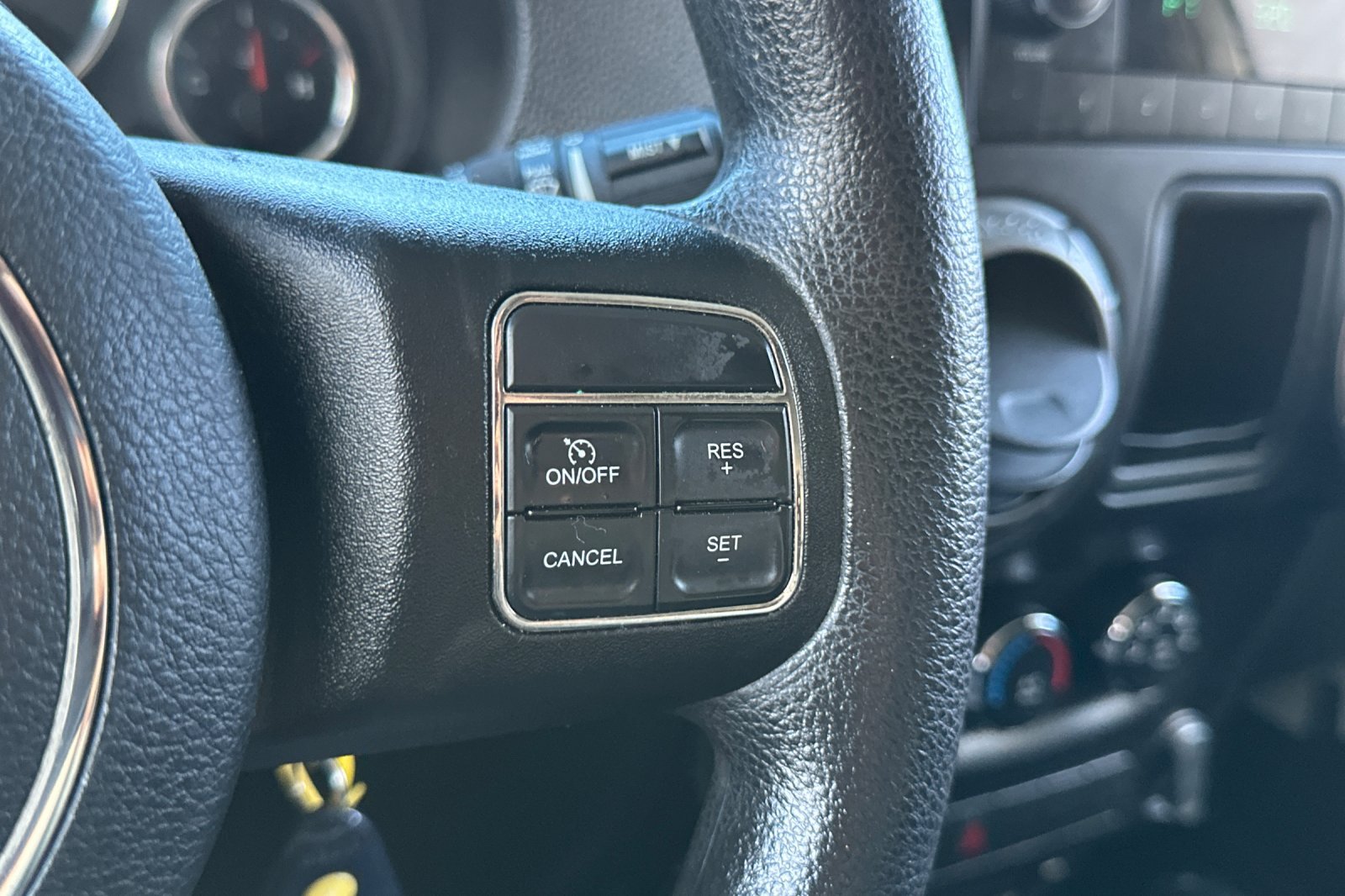 Used 2012 Jeep Wrangler Sport AWD/4WD image 34