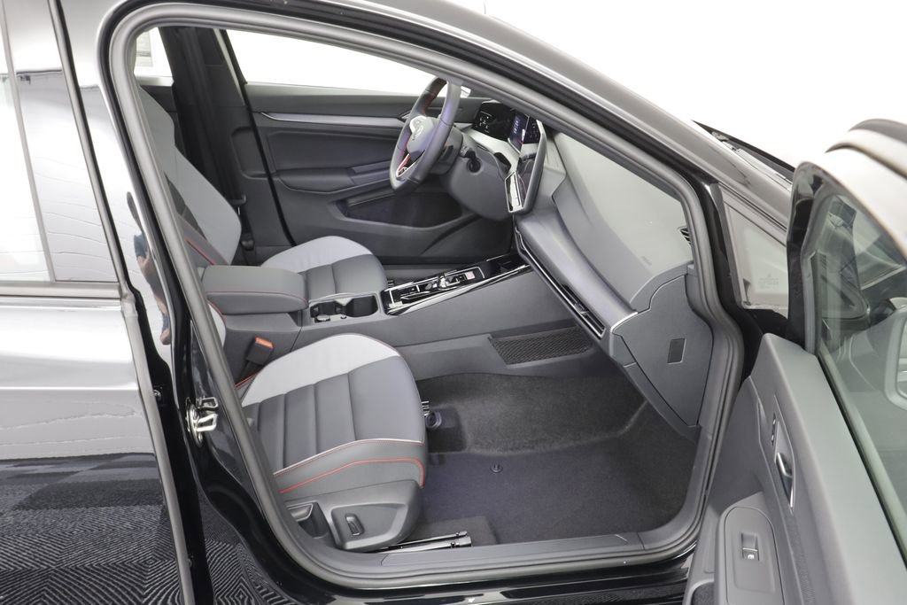 New 2026 Volkswagen GTI SE FWD image 21
