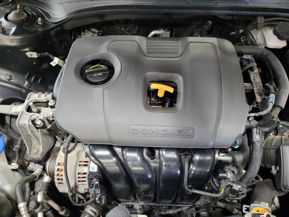 Used 2021 Kia Forte LXS FWD image 30