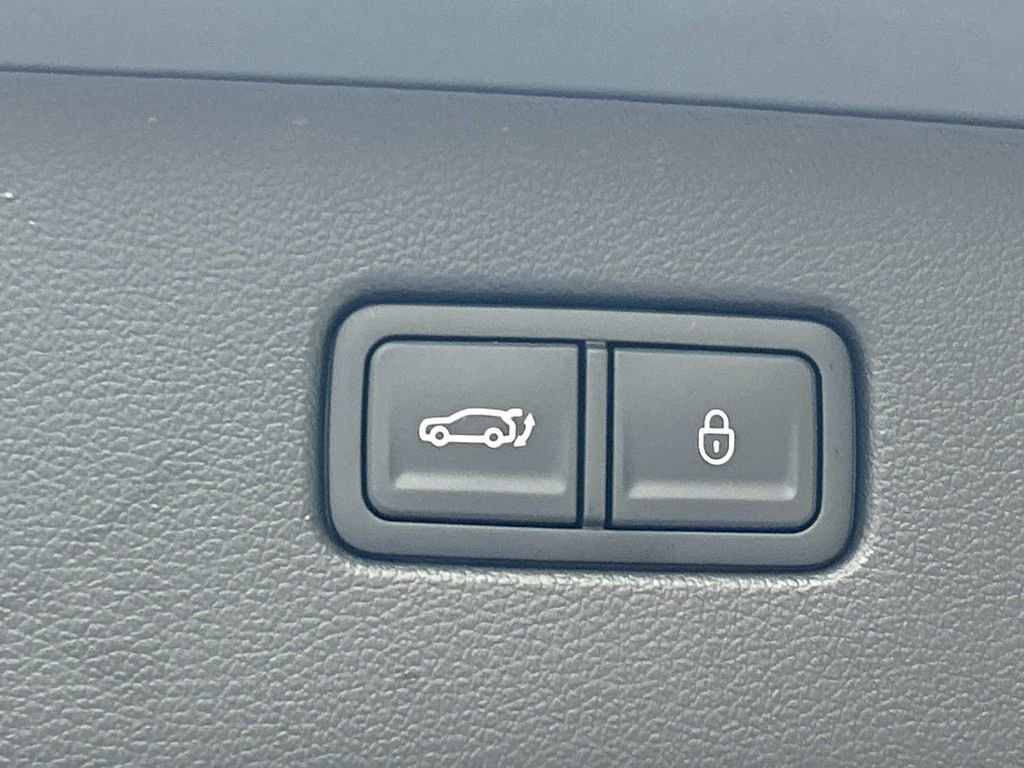 New 2026 Genesis GV80 2.5T Select image 13