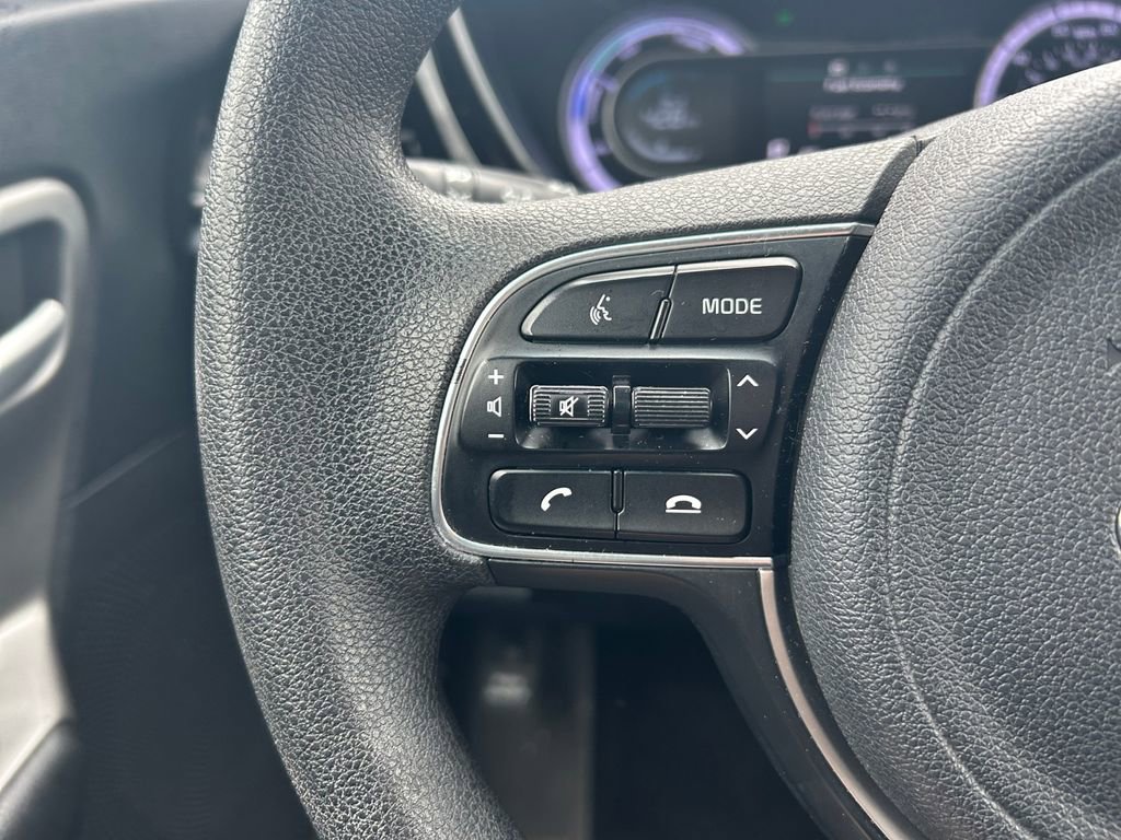 Used 2021 Kia Niro LX image 22