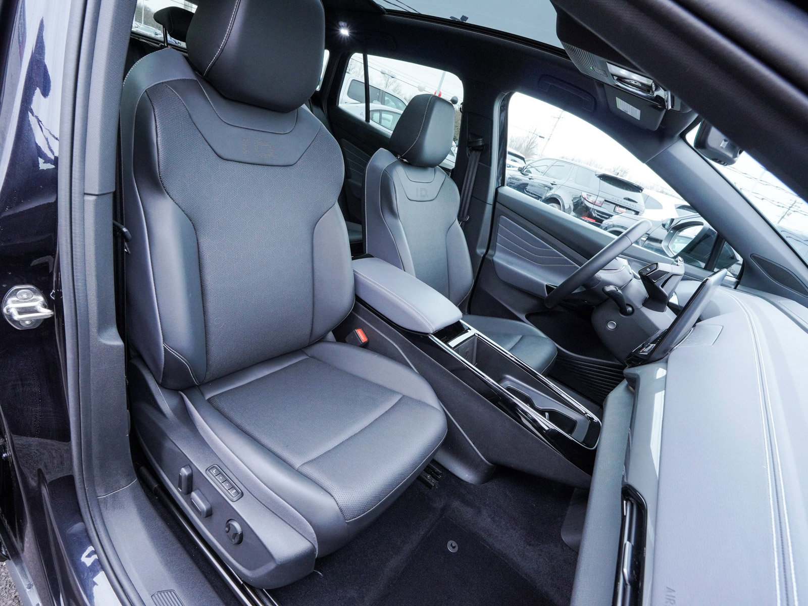 Used 2023 Volkswagen ID.4 Pro S image 45