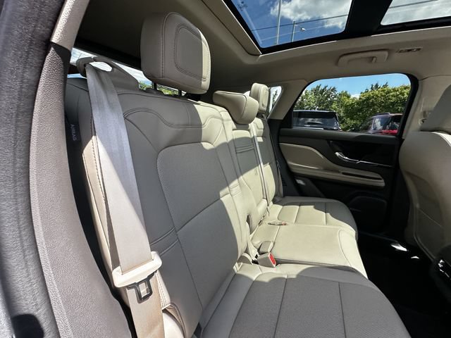 Certified 2023 Lincoln Corsair AWD w/ Equipment Group 101A image 39