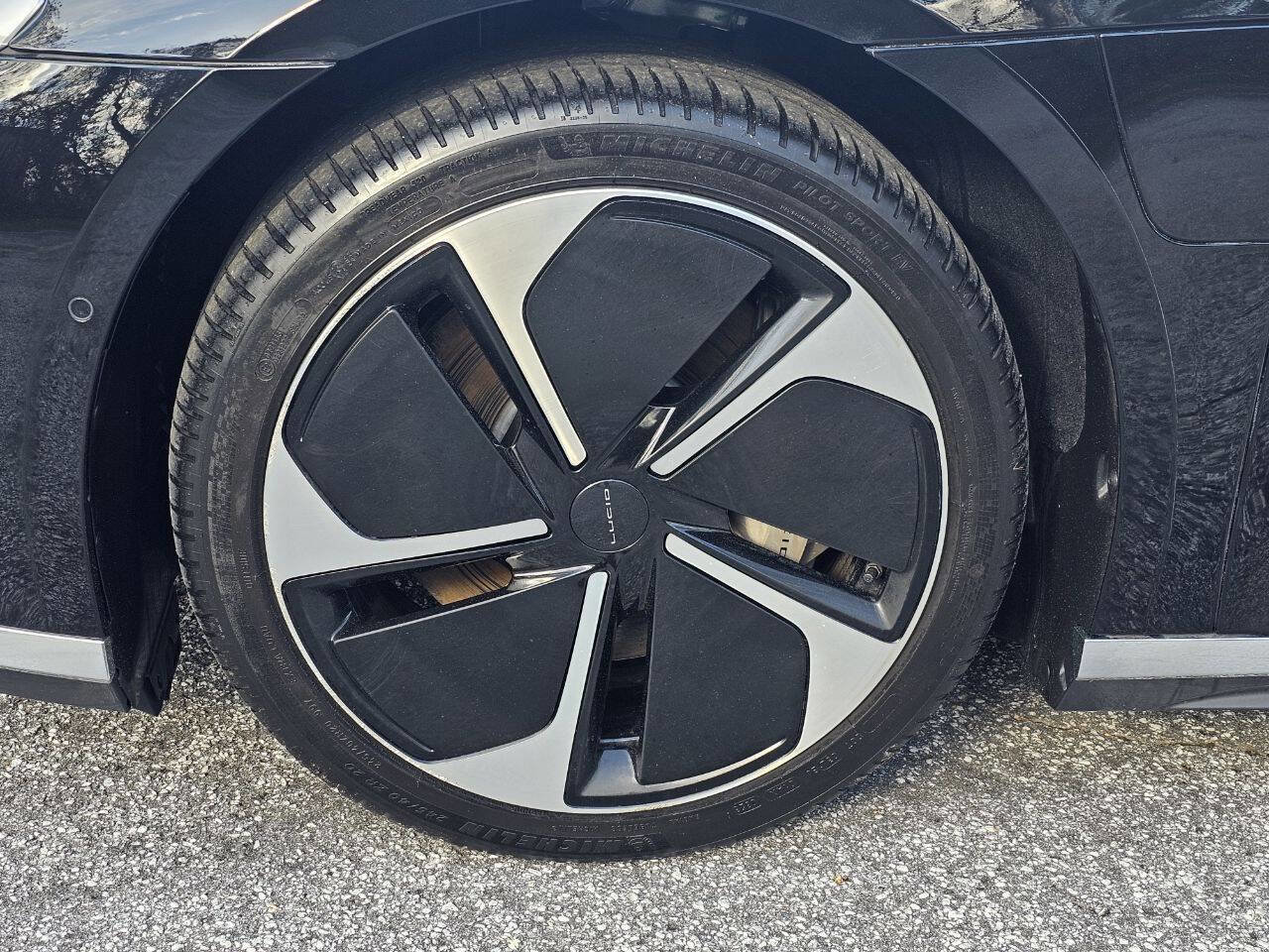 Used 2024 Lucid Air Pure image 11