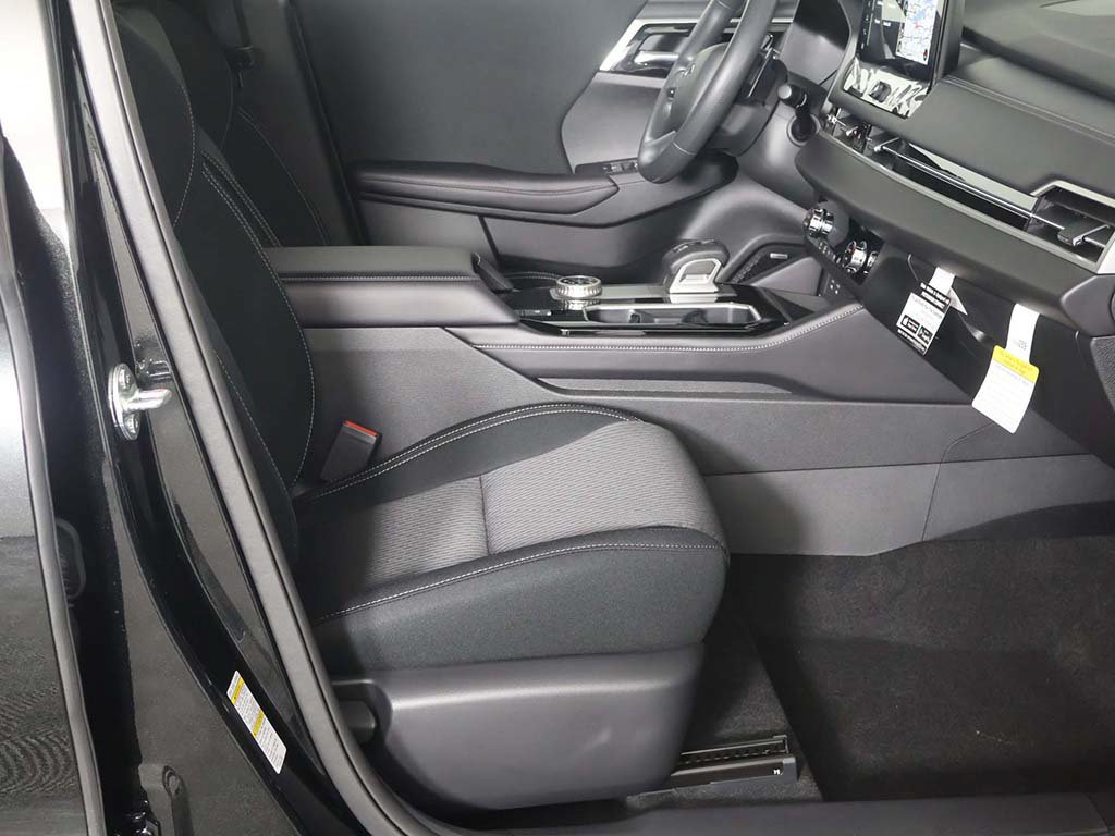 New 2026 Mitsubishi Outlander ES AWD/4WD image 28