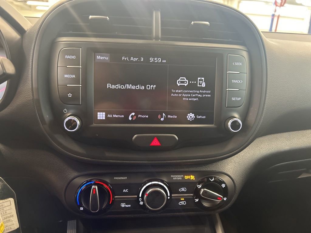 Certified 2023 Kia Soul LX w/ LX Technology Package image 12