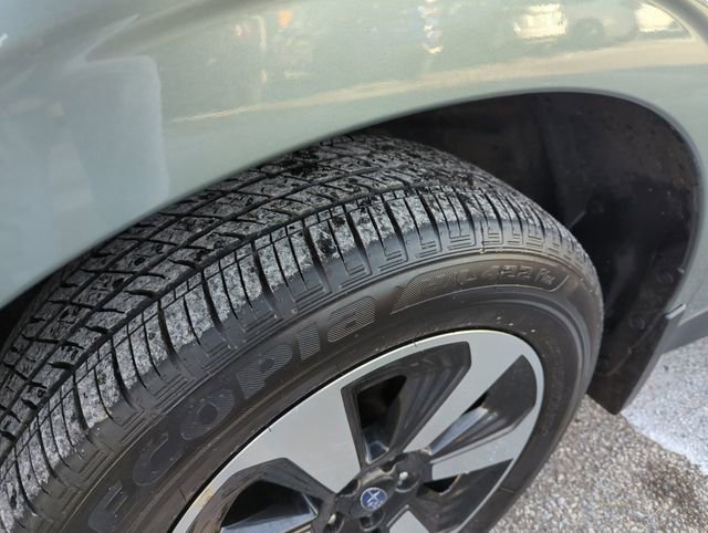 Used 2017 Subaru Forester 2.5i Premium w/ All-Weather Package image 32