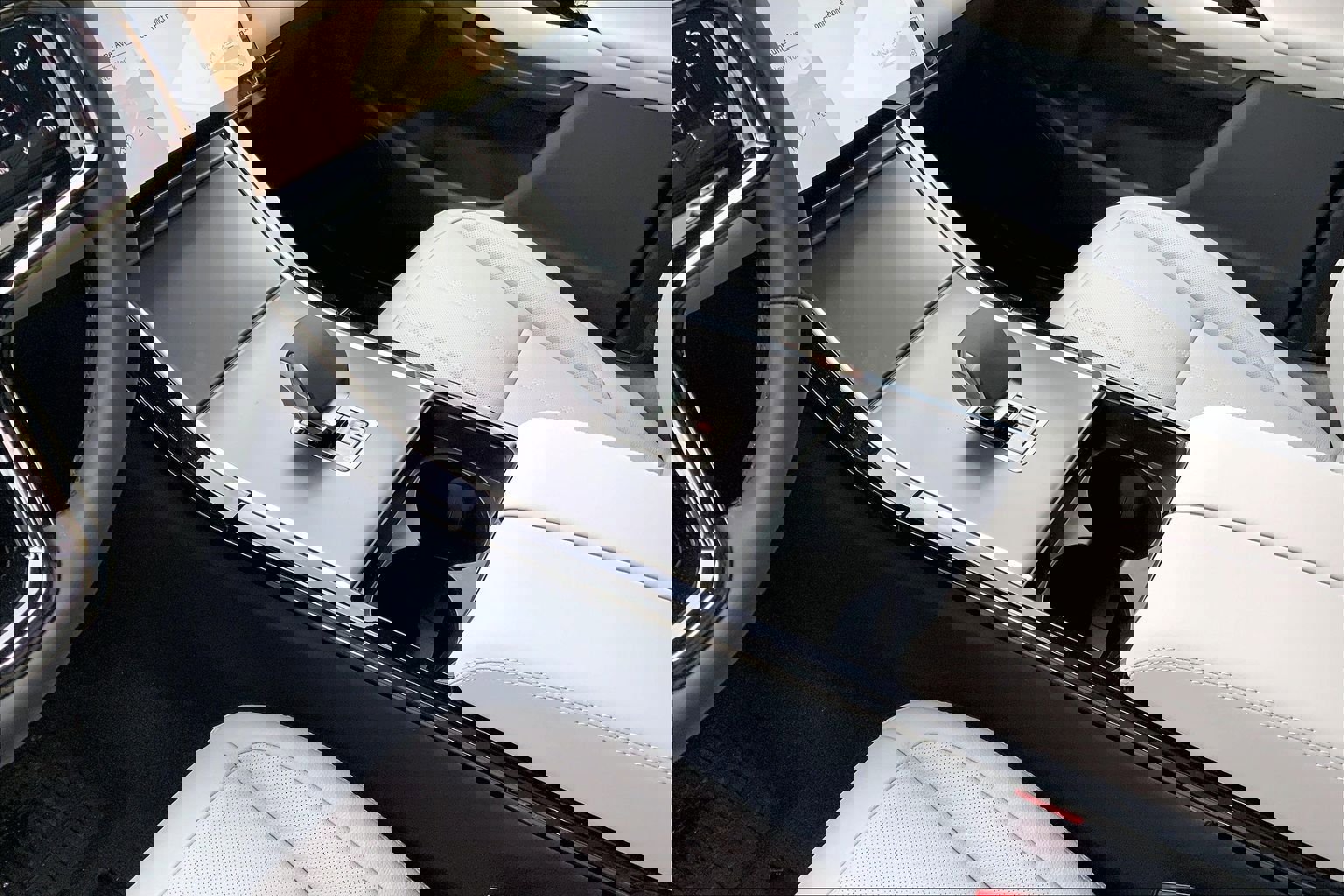 New 2026 Land Rover Range Rover Evoque S image 7