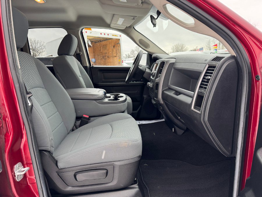 Used 2013 RAM 1500 ST w/ SXT Appearance Group image 18