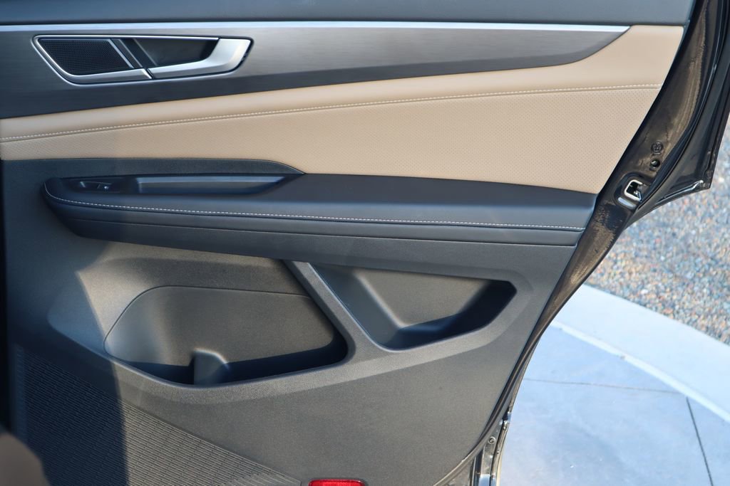 Used 2024 Volkswagen Atlas Cross Sport SE image 26