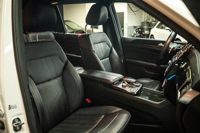 Used 2019 Mercedes-Benz GLS 450 4MATIC w/ Premium 1 Package image 16
