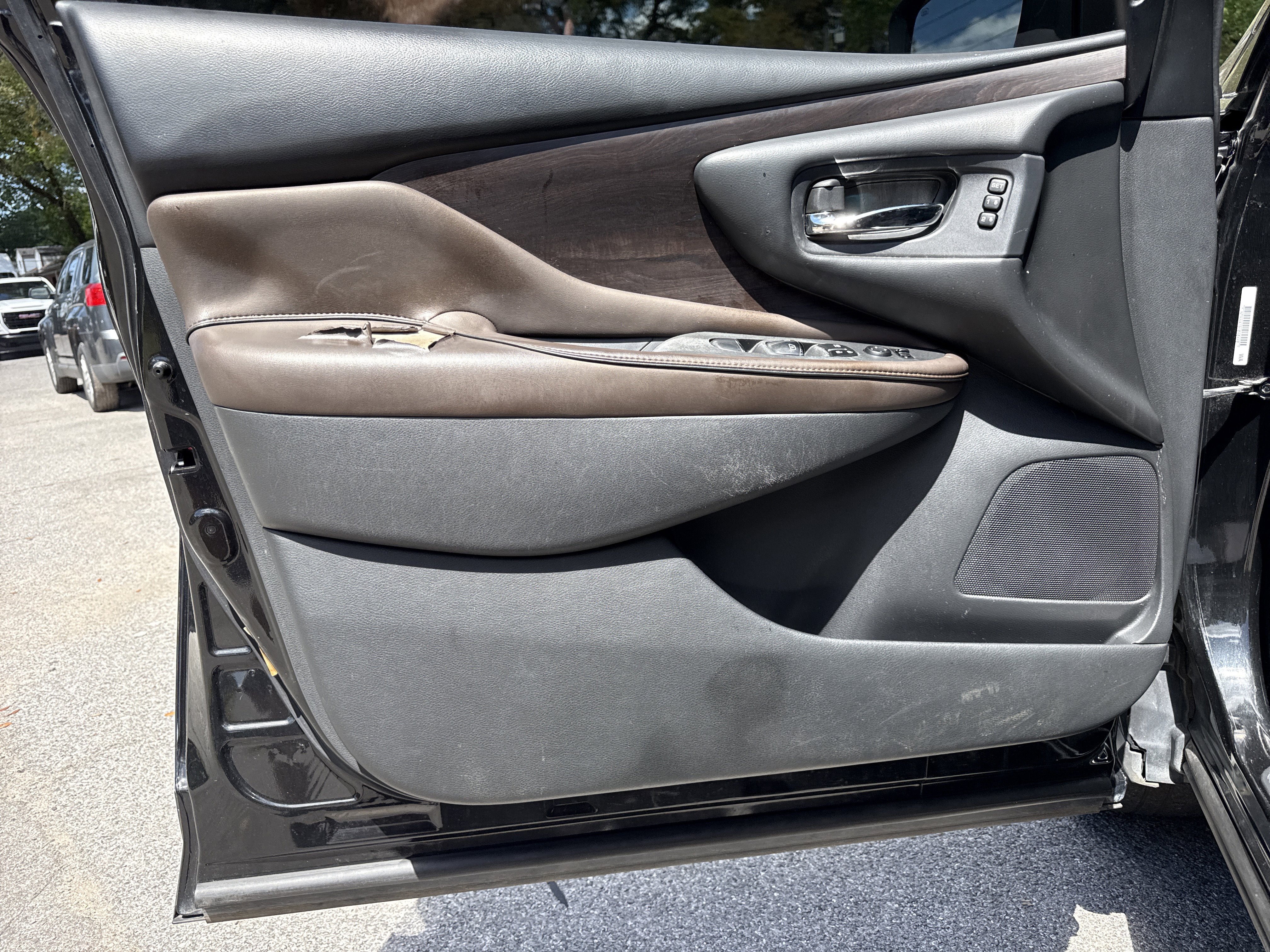 Used 2019 Nissan Murano Platinum FWD image 34