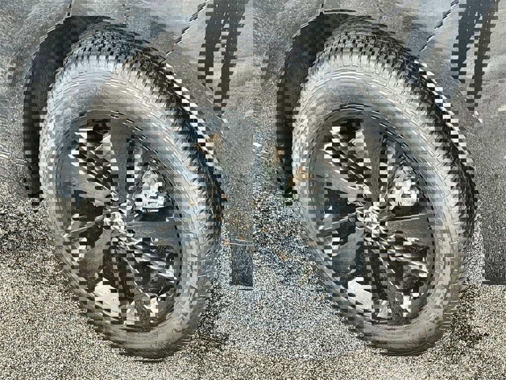 New 2026 Jaguar F-PACE R-Dynamic S image 11