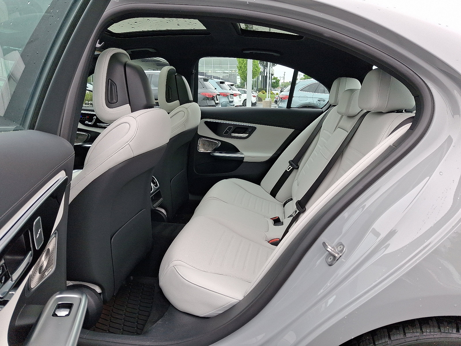 Certified 2026 Mercedes-Benz C 300 4MATIC Sedan image 10