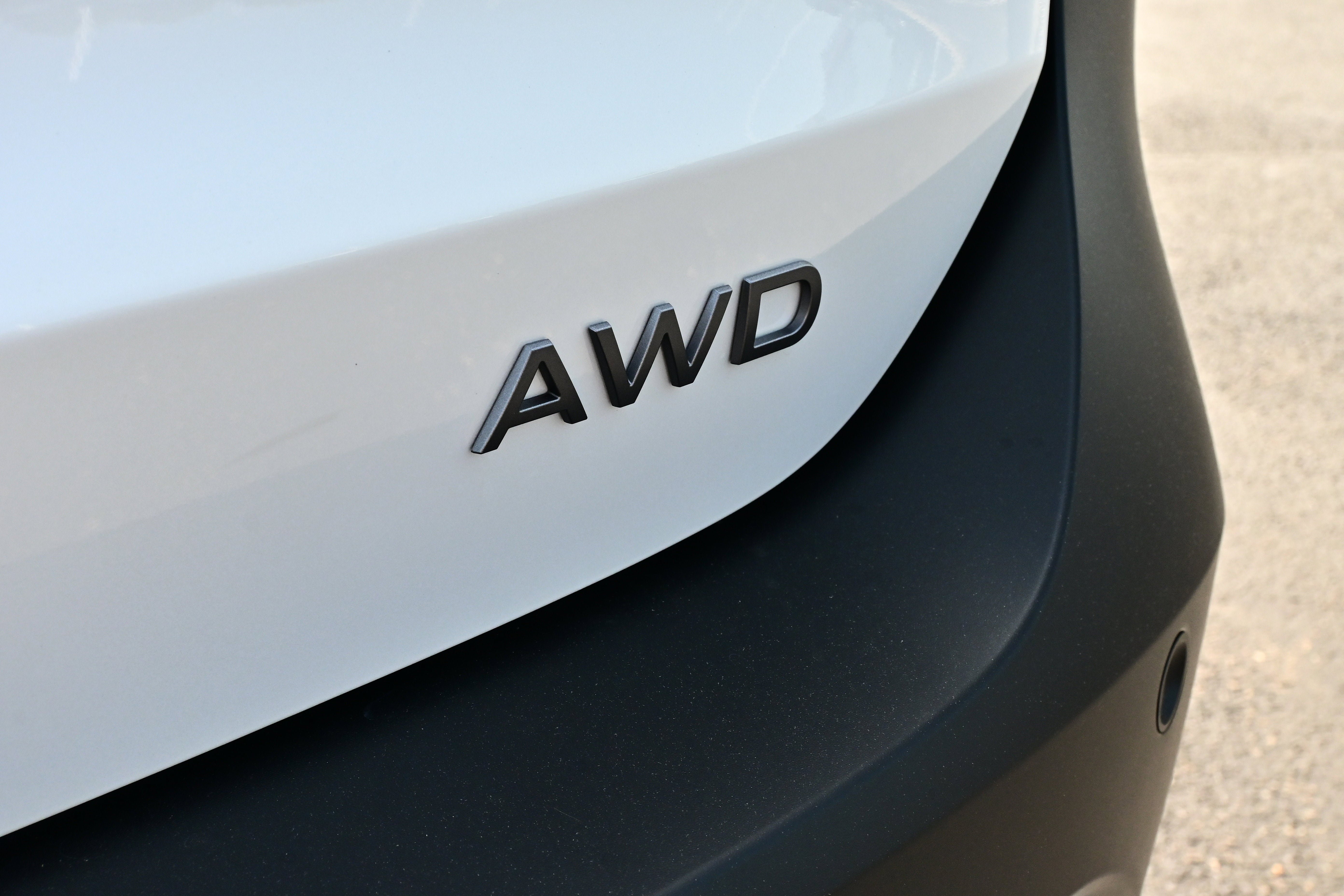 New 2026 Nissan Kicks SV w/ SV Premium Package AWD/4WD image 9