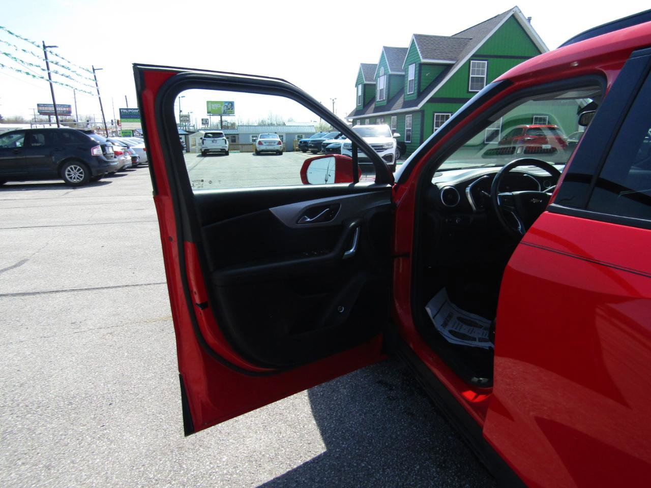 Used 2020 Chevrolet Blazer LT image 11