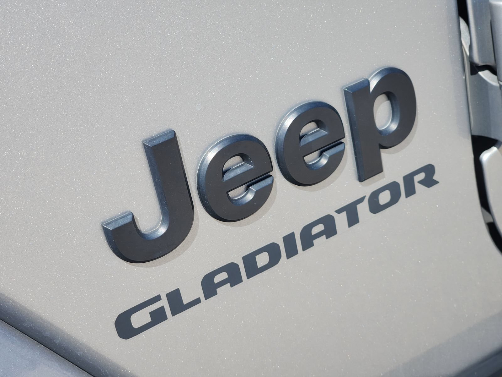 Used 2021 Jeep Gladiator Sport AWD/4WD image 13