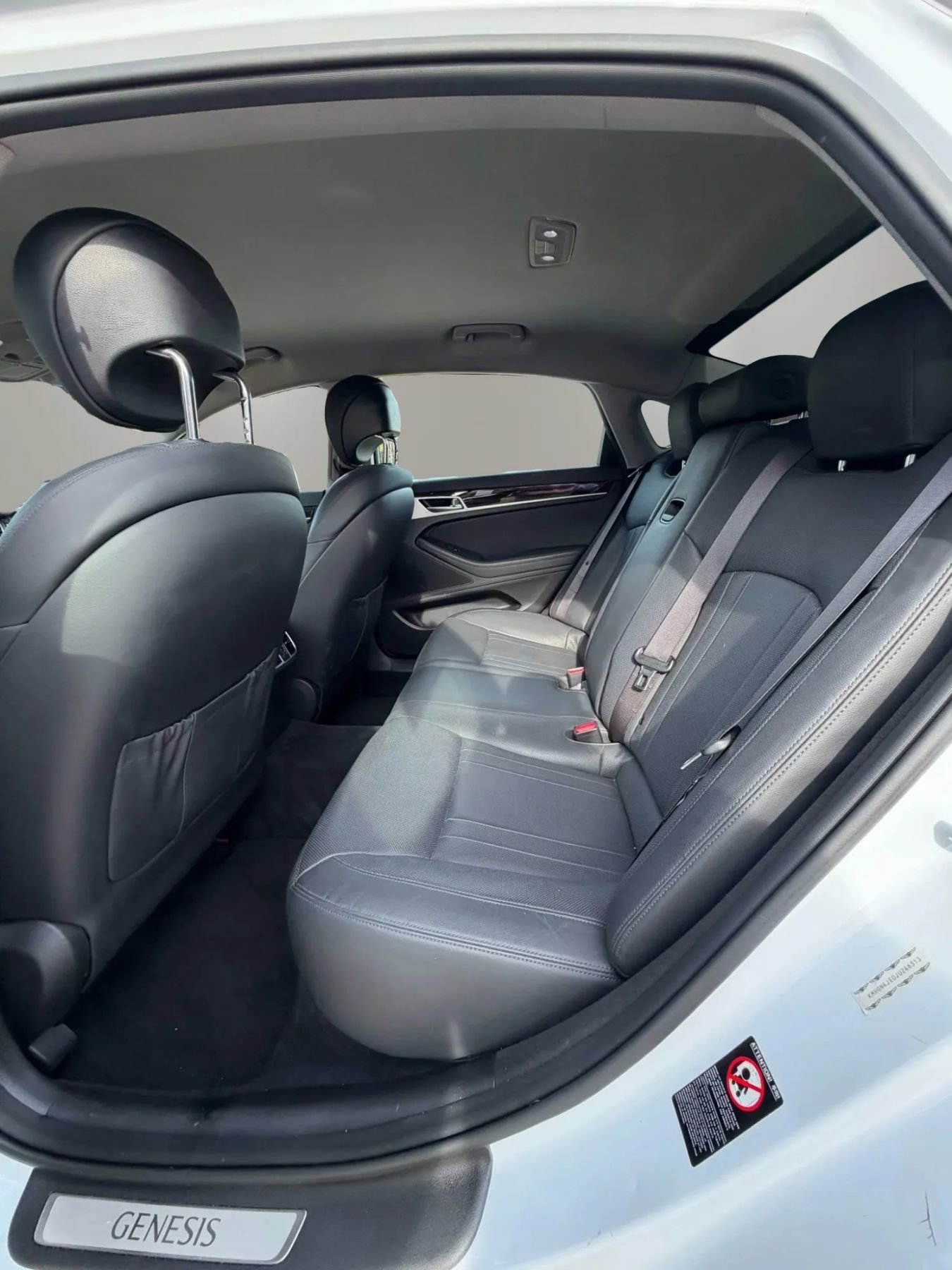 Used 2018 Genesis G80 3.8 image 11