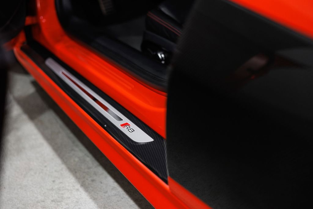 Used 2017 Audi R8 V10 plus image 11