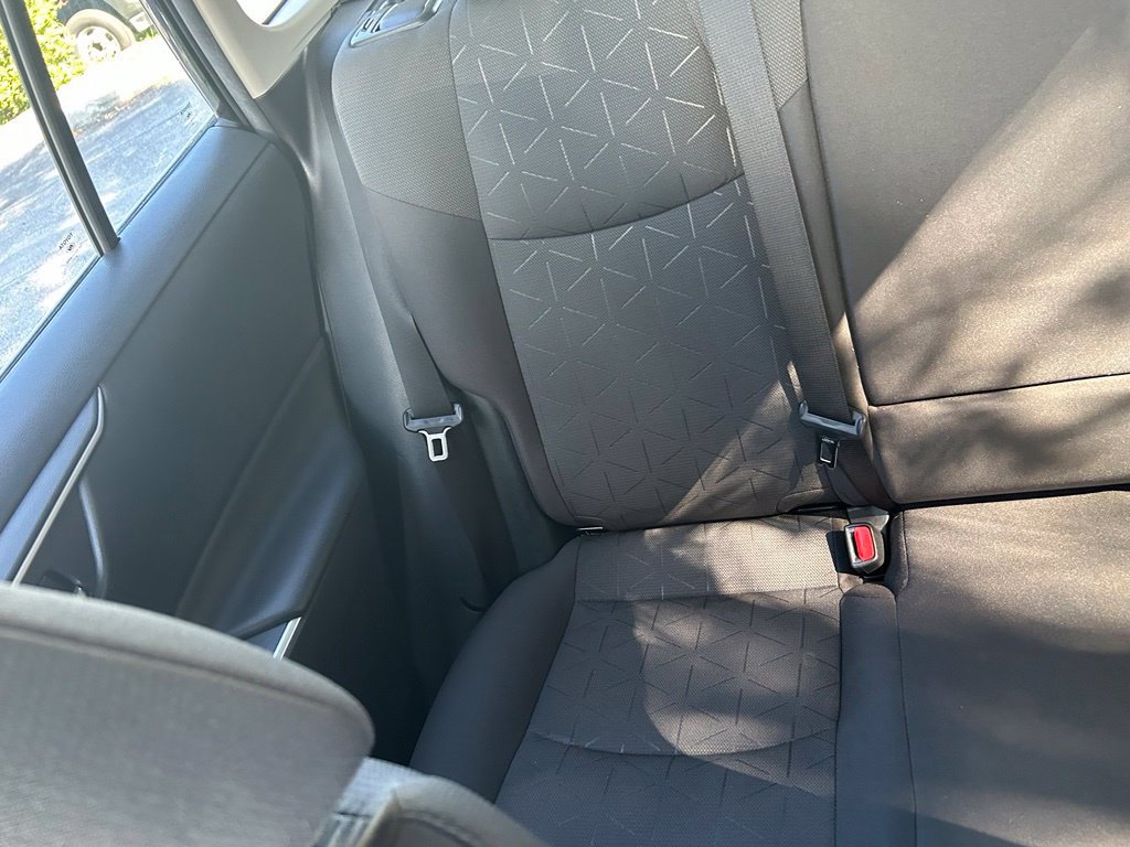Used 2021 Toyota RAV4 XLE w/ Convenience Package FWD image 12